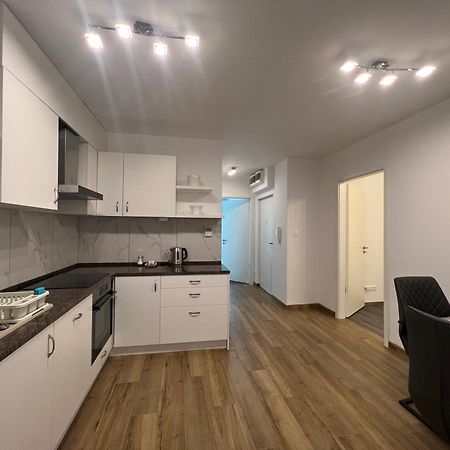 Modern Apartman Szeged Eksteriør billede